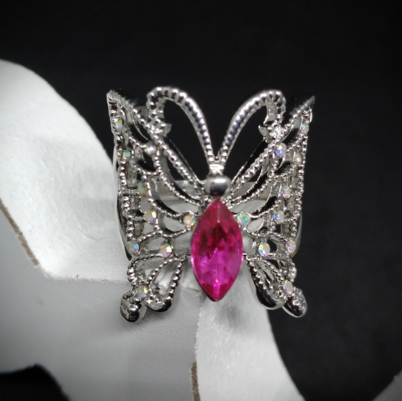 Beautiful Pink Butterfly Ring - Picture 6 of 6